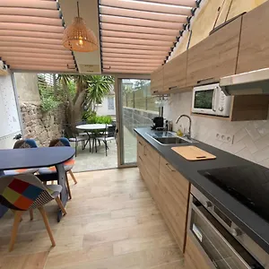  Hébergement de vacances Maison Bord De  le Bateau Ivre  France